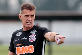 Vagner Mancini lamenta eliminação, mas avisa: 'A grandeza do Corinthians vai voltar'