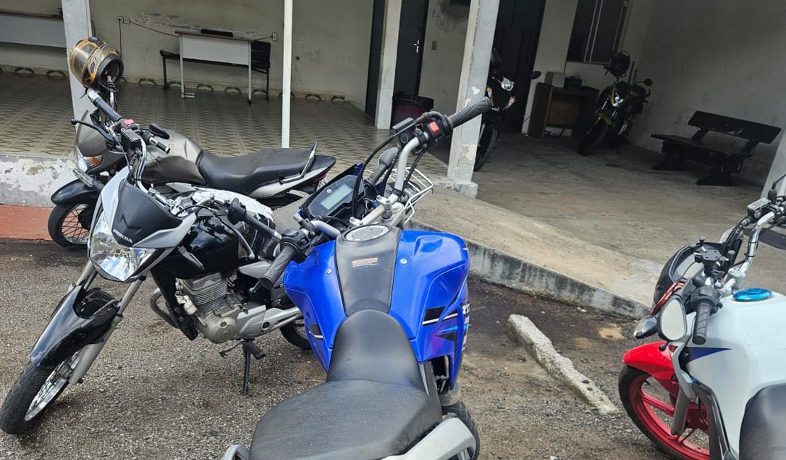 Motocicleta roubada é recuperada pela ROCAM em Arapiraca