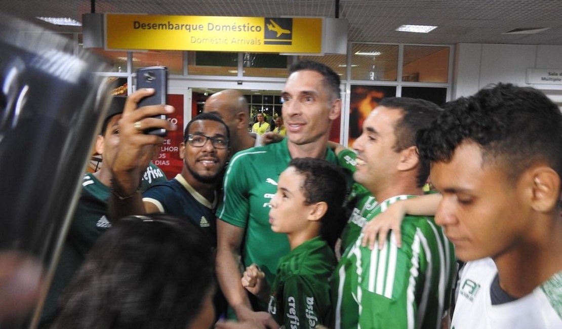 Palmeiras já está em Maceió para jogo contra CSA