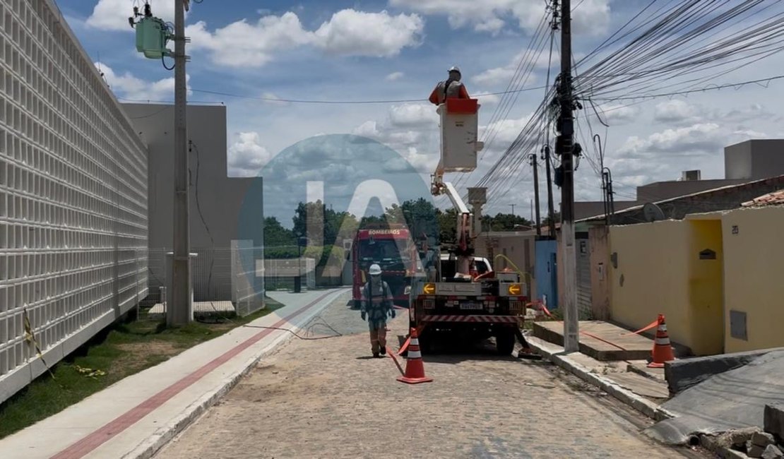 Contador de energia de UBS pega fogo e causa susto em pacientes e profissionais, em Arapiraca