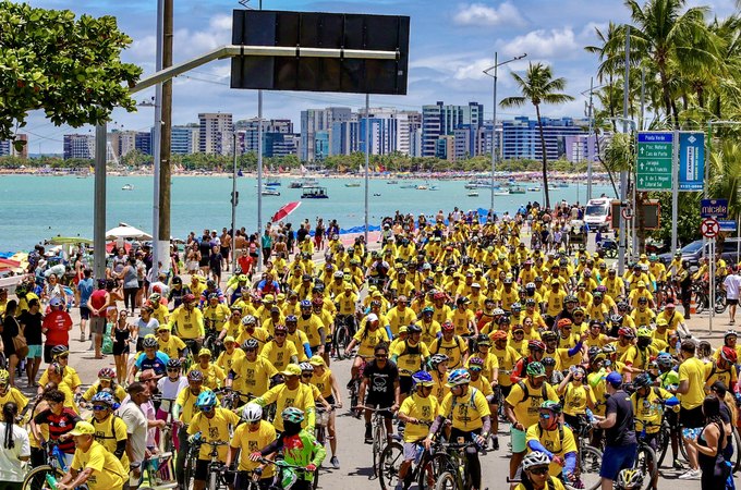 1º Passeio Ciclístico Detran Alagoas reúne mais de mil pessoas por um trânsito seguro