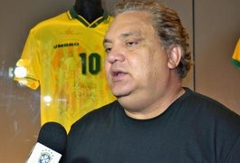 Lateral do tetra e coordenador da CBF, Branco é internado com covid-19