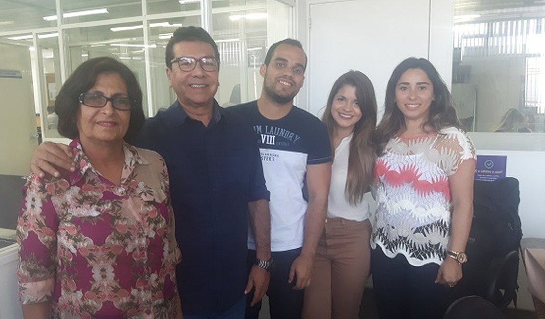 Estudantes participam de Congresso Nacional de Engenharia Química