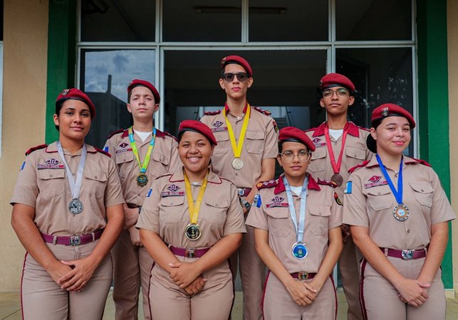 Alunos do Colégio Tiradentes conquistam 28 medalhas nas olimpíadas Nacional de Ciências e Alagoana de Química