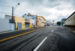 Governador entrega obras do Pró- Estrada e assina convênio para reforma de hospital em São José da Laje
