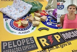 Polícia encontra 500gr de crack em bolsa de bebê durante revista em van