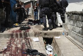 Brasil teve mais de 2,3 mil pessoas mortas por PMs em serviço em 2014