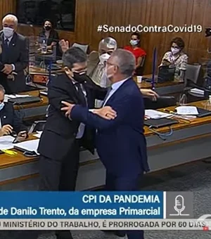 Vídeo: Renan Calheiros tenta agredir um colega senador durante a CPI da Pandemia