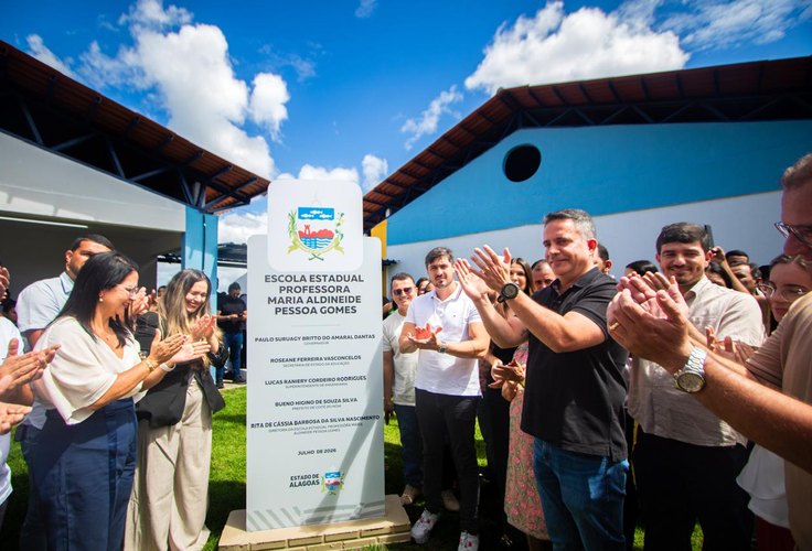 Governo de Alagoas entrega 33ª Escola do Coração em Coité do Nóia