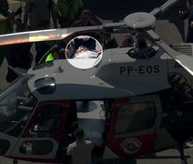 Jair Bolsonaro chega a São Paulo para ser internado no Albert Einstein