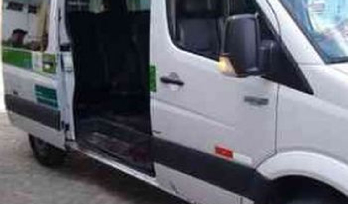 Dupla armada assalta passageiros de transporte coletivo de Girau do Ponciano