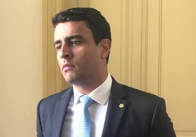 JHC usa instituto condenado por fraude para rebater pesquisa que mostra virada de Renan Filho