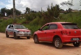 Bandidos roubam R$ 10 mil de comerciantes, no Canafístula, em Arapiraca