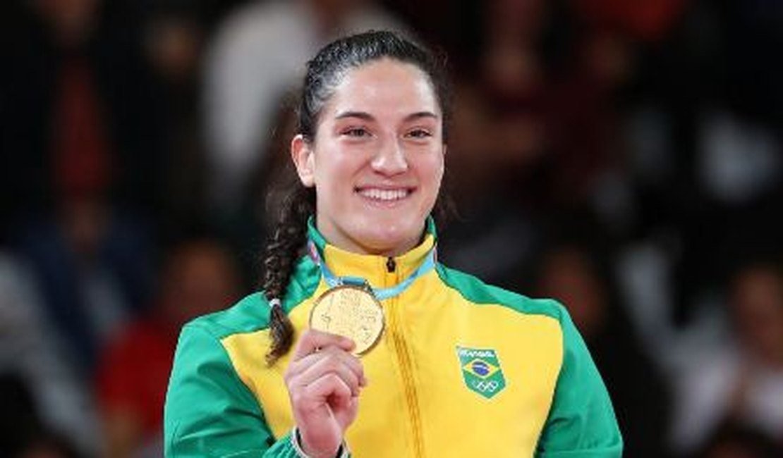 Judoca Aguiar desbanca cubana e conquista o 55º ouro do Brasil