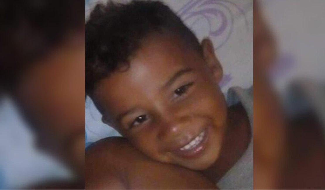 Menino de 6 anos é morto com tiro na cabeça enquanto brincava com irmão e colega no Pará