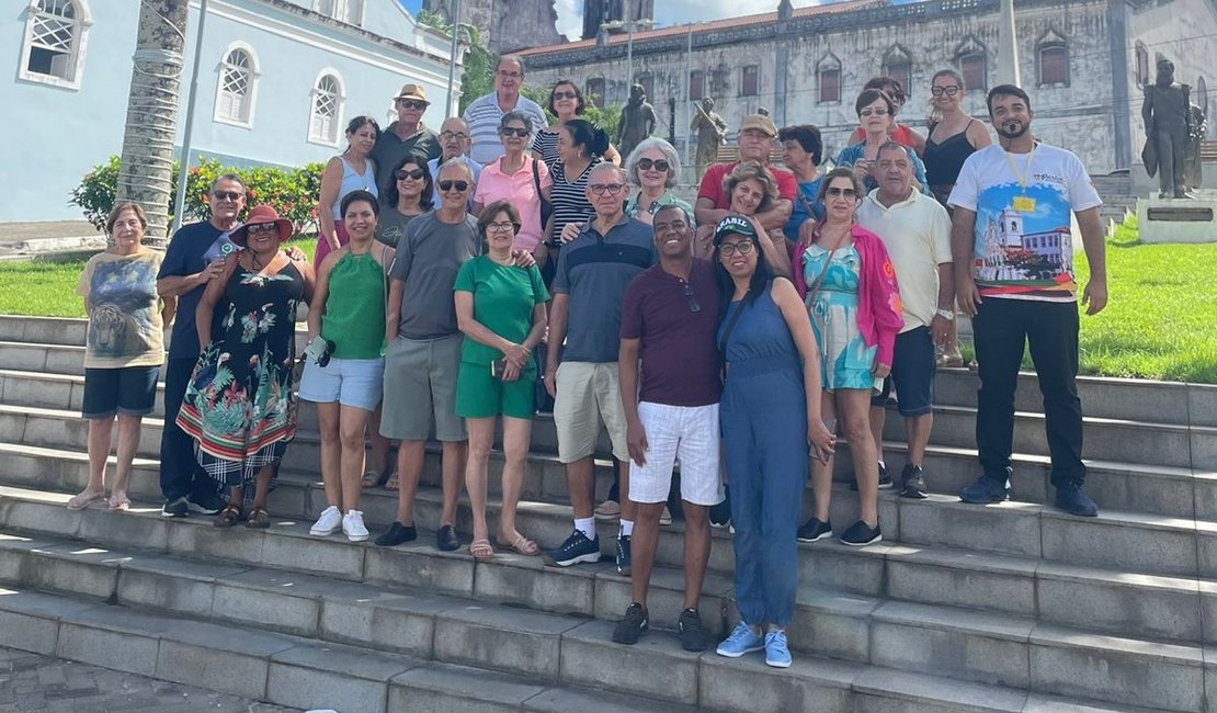 Turistas de Minas Gerais conhecem e se encantam pelo Destino Penedo