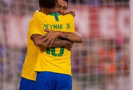 Brasil inicia novo ciclo para Copa com vitória e gol de Firmino e Neymar