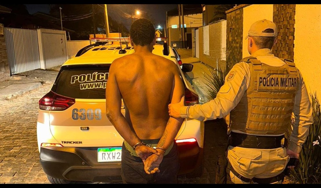 Com canivete escondido no ânus, homem tenta matar mãe, avó e tio em festa de aniversário em SC