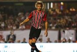 São Paulo quer Diego Lugano no elenco em 2016