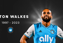 Jogador de futebol morre nos Estados Unidos, aos 25 anos, após sofrer acidente de barco