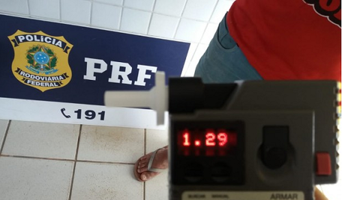 Motorista embriagado se atrapalha, pede informação em unidade da PRF e acaba preso, em AL