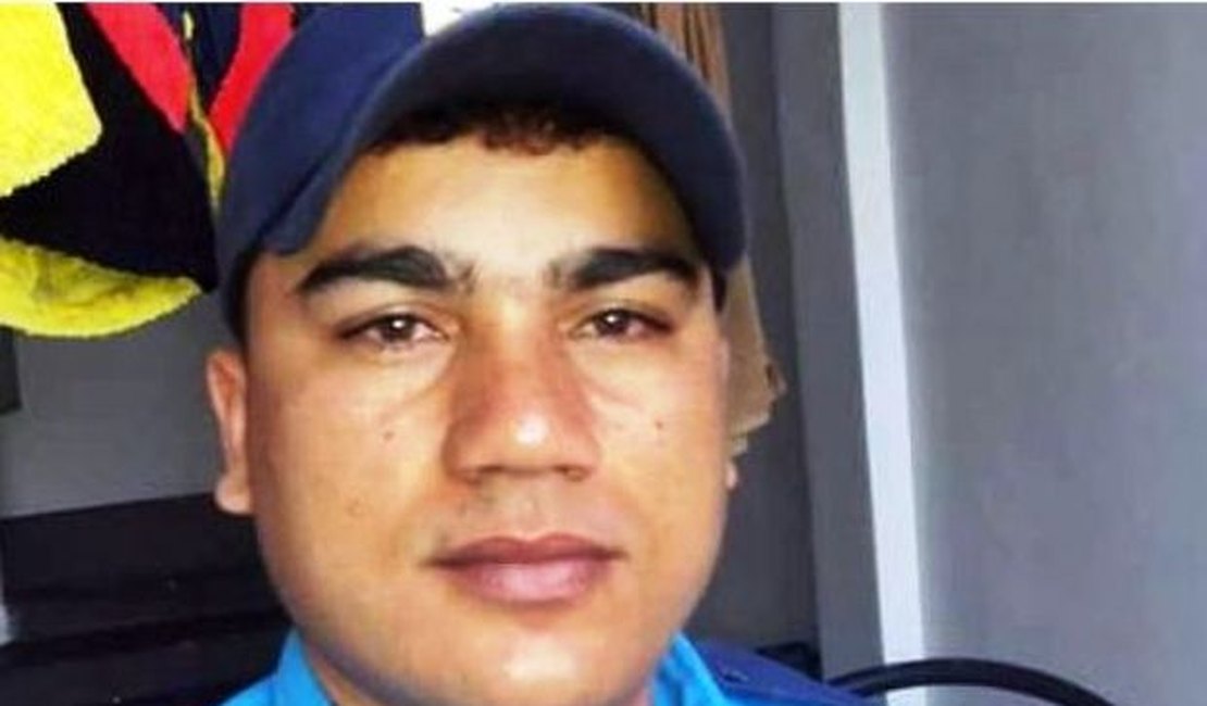 Polícia divulga foto de homem suspeito de assassinar esposa