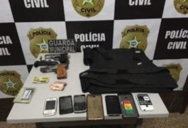 Polícia prende quatro suspeitos e apreende menores em Teotônio Vilela