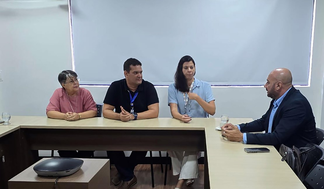 Secom e Sebrae Alagoas alinham estratégia para implantação de incubadora de comunicação