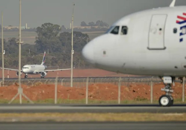 Após ameaça de bomba, voo da Latam de Brasília a São Paulo é adiado