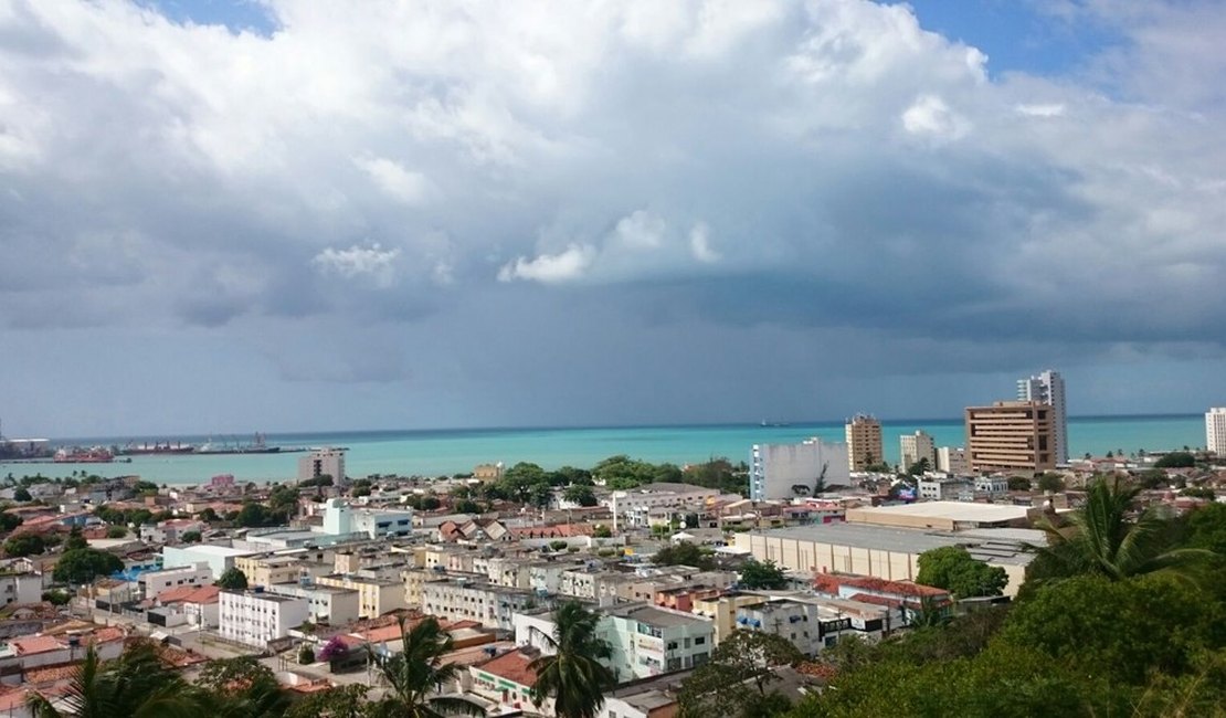 Inverno em Alagoas deve ser menos chuvoso em 2019, diz meteorologista