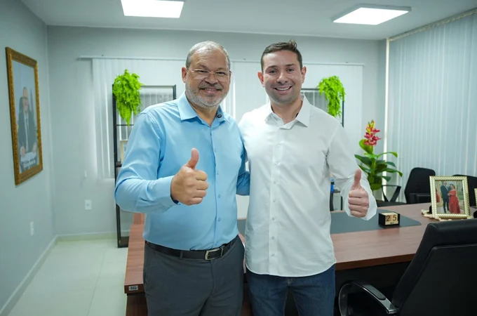 Lucas Barbosa participa das comemorações pelos 72 anos de Feira Grande e reforça compromisso com o desenvolvimento do município