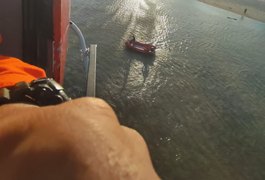 Bombeiros localizam corpo de menino de 13 anos que havia desaparecido no mar, na ﻿Barra Nova