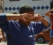 Pai chora ao afirmar que corpo encontrado em Coqueiro Seco é do filho desaparecido