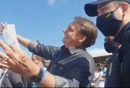 Vídeo. Bolsonaro faz piada sobre o Cruzeiro e o Asa de Arapiraca