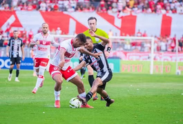 CRB vence ASA por 3 a 0 no Rei Pelé e larga na frente na final do Alagoano 2026