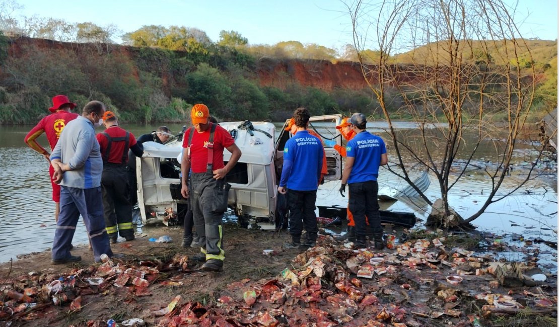 Polícia Científica identifica corpo de caminhoneiro encontrado em Palmeira dos Índios