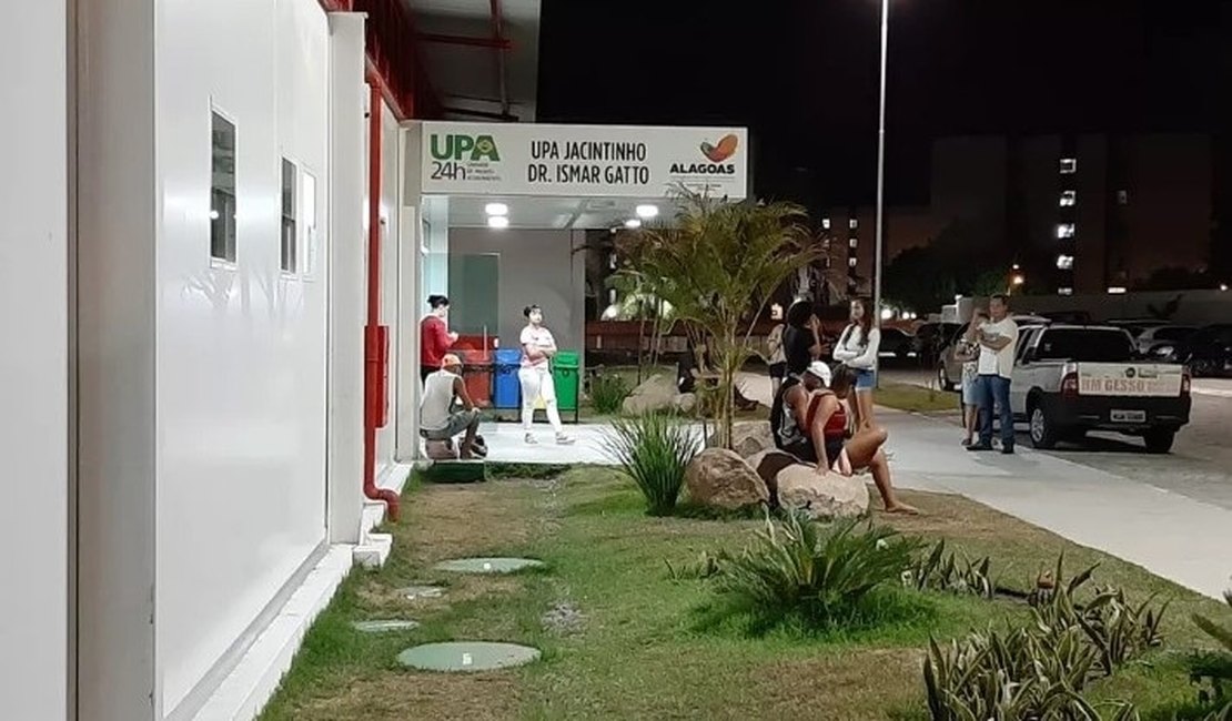 Condutor e garupa de moto são vítima de tentativa de homicídio em Maceió