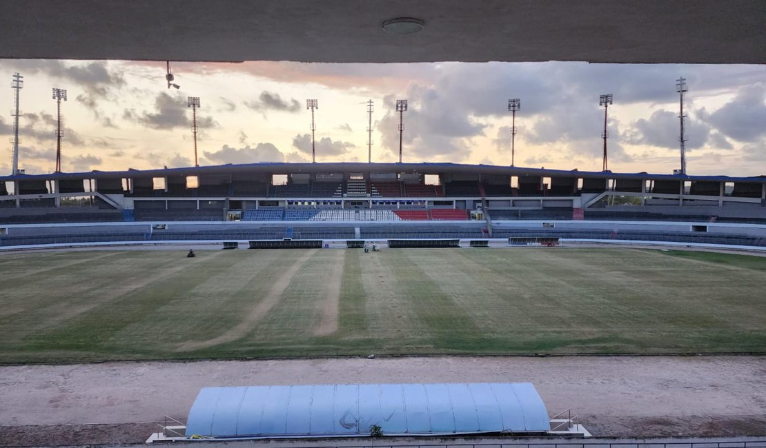 Apenas um estádio está apto para jogos do Campeonato Alagoano 2024