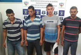 Polícia prende quatro pessoas, recupera motocicletas roubadas e apreende cigarros e munições