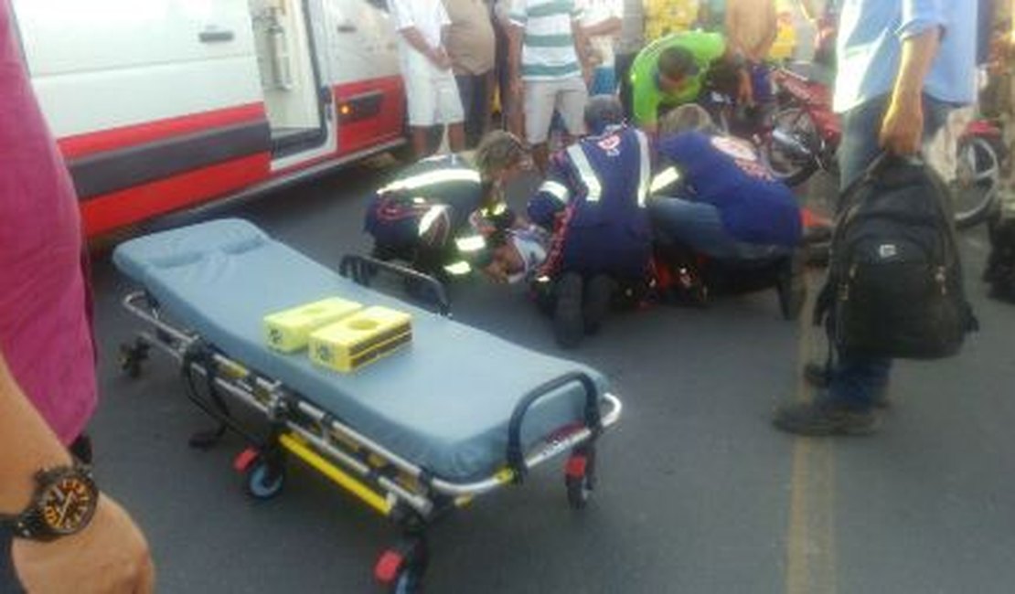 Colisão entre carro e ciclomotor deixa um ferido no bairro Cavaco, em Arapiraca