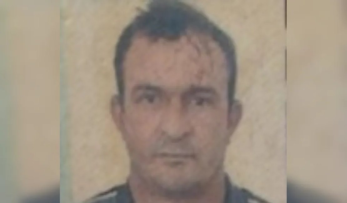 Homem é preso por matar o ex-patrão a facadas para se vingar após vítima dar a ele bebida com sêmen, diz polícia
