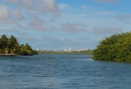 Corpo encontrado na lagoa tinha símbolo de facção criminosa