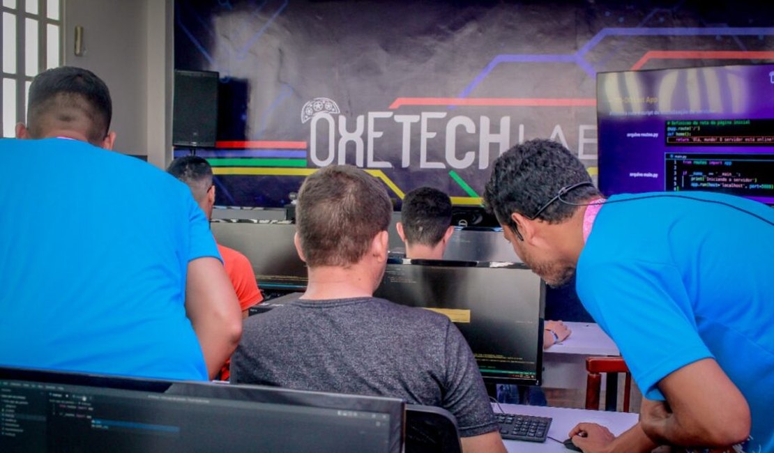 Inscrições para cursos gratuitos OxeTech são prorrogadas em dez municípios, incluindo Arapiraca