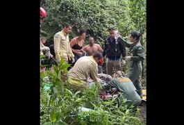 Jovem morre após cair de altura de oito metros de cachoeira no Paraná