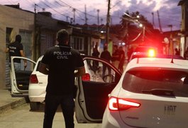 Operação cumpre mandados de prisão contra acusados de homicídios em Maceió