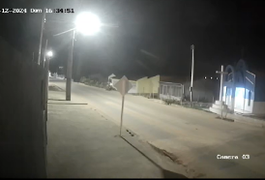 Vídeo flagra momento de acidente que deixou motociclista morto e garupa ferido em Lagoa da Canoa