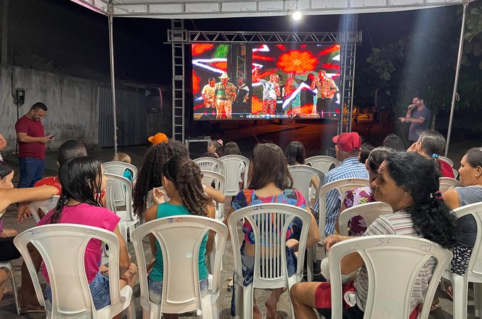 É muito filho: Quem é o prefeito que sugere castrar meninas?