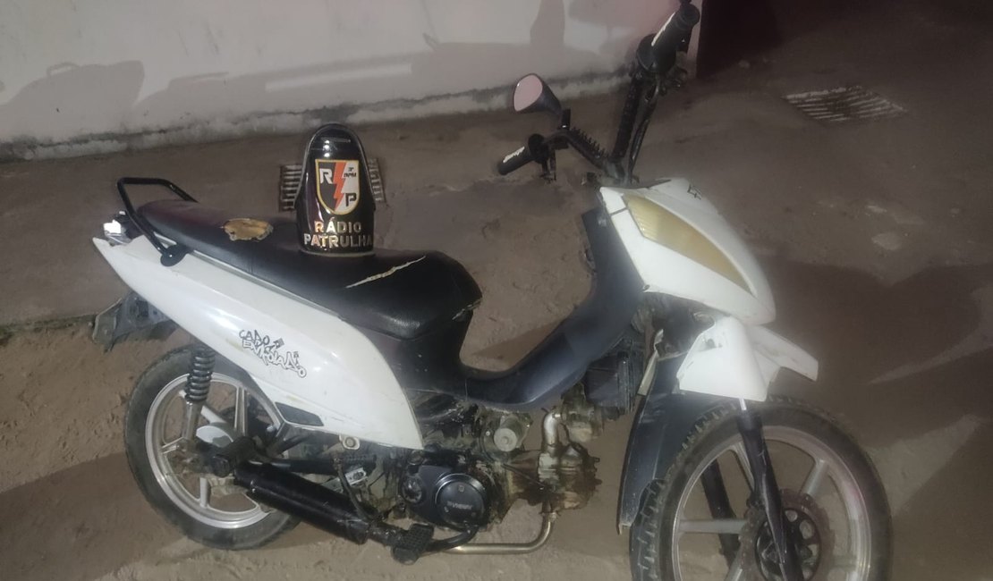 Motocicleta adulterada é apreendida durante abordagem policial