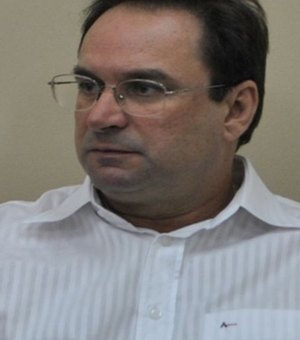 Conselho de ética do MDB expulsa Luciano Barbosa do partido