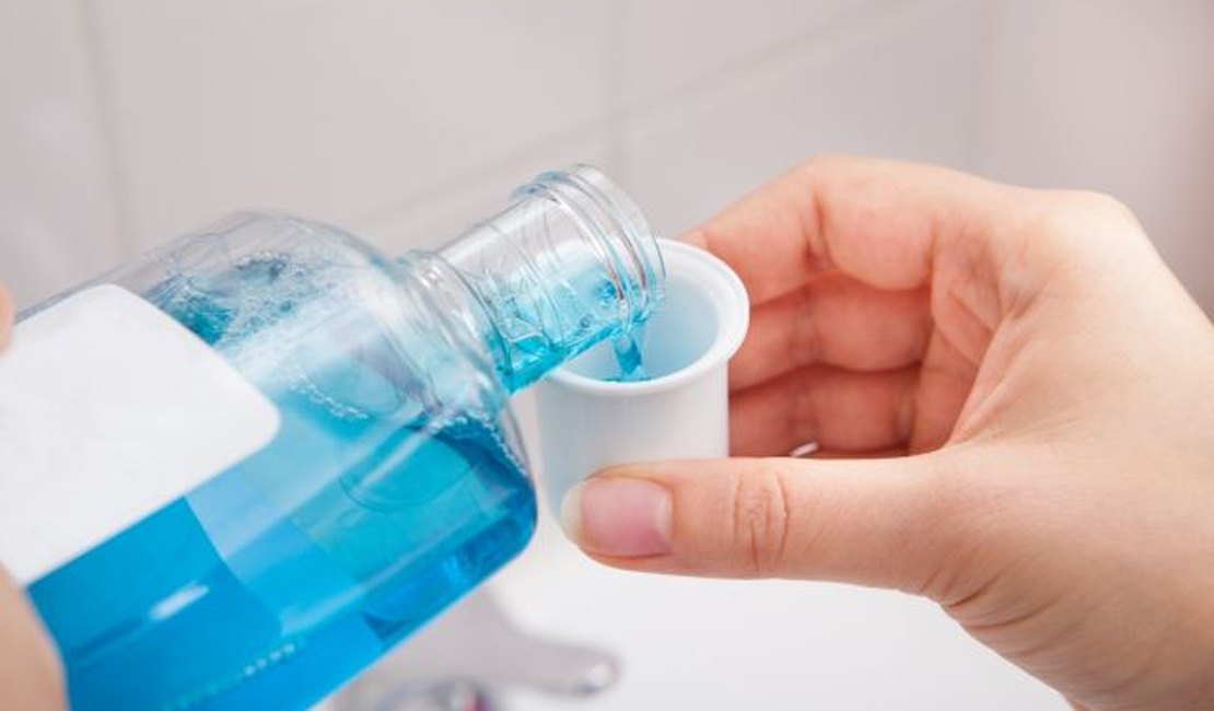 Estudo aponta que enxaguante bucal mata coronavírus em 30 segundos